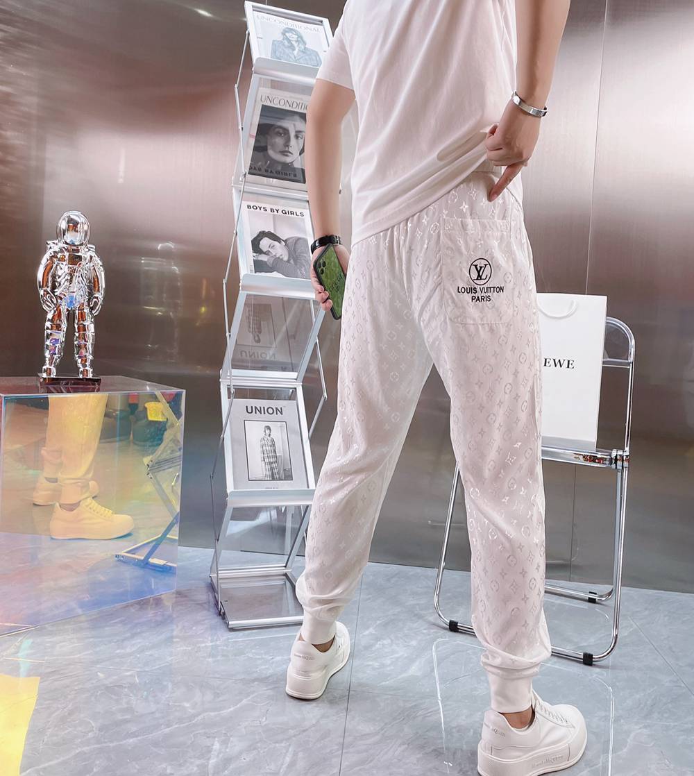 L- Trousers  JP9618675